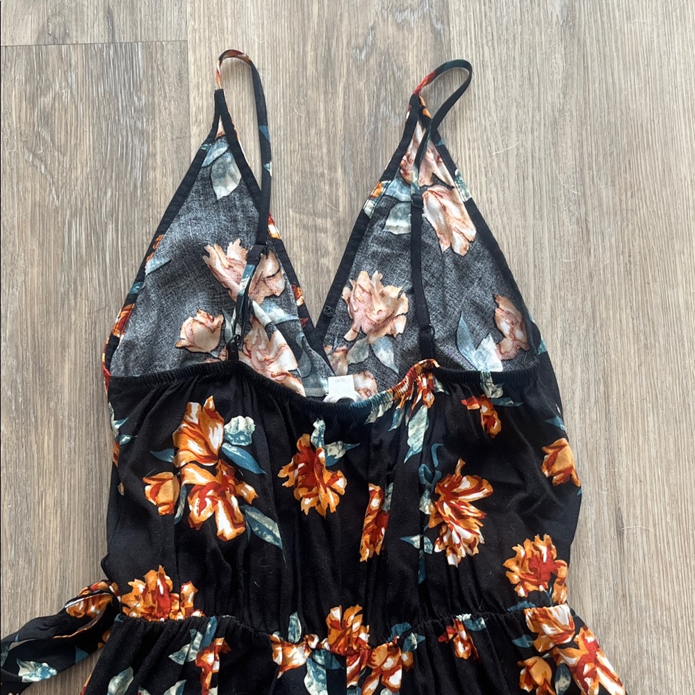 Floral Wide Leg Jumpsuit - Picture 8 of 9